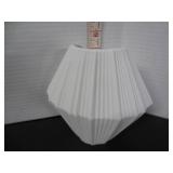 BEAUTIFUL KAISER GERMAN VASE