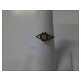 10 KT DIAMOND SOLITARE RING