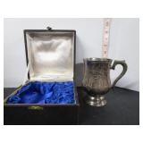 VINTAGE SILVER PLATE TANKARD IN ORIGINAL CASE