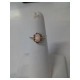 10 KT YELLOW GOLD AND COOBERPEDDY OPAL RING