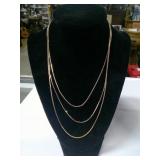 10 KT GOLD S LINK TRI STRAND NECKLACE
