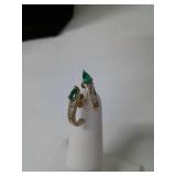 14KT GOLD EARRINGS WITH EMERALD AND DIAMOND
