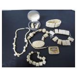 VINTAGE LOT OF MISC. JEWELLERY