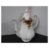 ROYAL ALERT OLD COUNTRY ROSES COFFEE POT