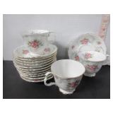 ROYAL ALBERT TRANQUILLITY PATTERN GROUP LOT