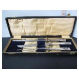 VINTAGE CASED SILVER PLATE CARVING SET
