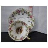 AYNSLEY 1953 QUEEN ELIZABETH II CUP & SAUCER