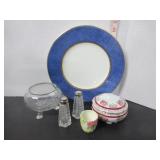 LOT OF VINTAGE DISHES