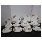15 PIECES OF SHELLEY DINNERWARE