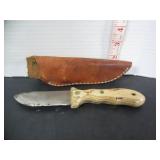 OLD HUNTING KNIFE WITH HEAVY LEATHER SHEATH