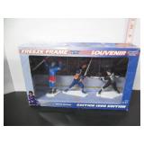 SEALED 1998 GRETZKY FREEZE FRAME FIGURES IN BOX