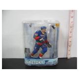 2007 GRETZKY MINT-SEALED NHL LEGENDS FIGURE
