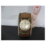 MEN'S WORKING TIMEX 2121 JEWEL WRISTWATCH