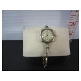 9 KT. GOLD WORKING MAJEX 17 JEWELS LADIES WATCH