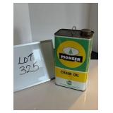 Pioneer Castrol Chain Oil Can