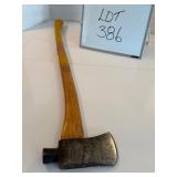 True Temper Welland Vale Axe With Poll