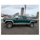 2002 Dodge Dakota 4WD Truck