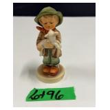 Goebel Hummel Figurine - 'The Lost Sheep'