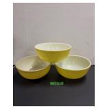 (3) Pyrex Mixing Bowls