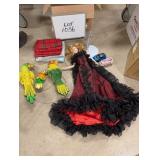 (2) Toy Vans; Doll & Parrots