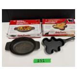 (2) Mini Cast Iron Baking Dishes