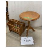 Maple Accent Table & Magazine Rack