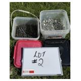 1 1/4' Galvinized Roofing Nails & 1' Floor Screws