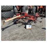 New Holland 162 4 Star Tedder
