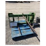 John Deere 640 3 Prong Bale Spear