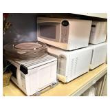 Qty (6) Misc. White Microwaves in TV Room