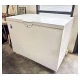 Whirlpool WZC3115 Freezer Chest, 15 Cu. Ft.