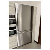 Fisher & Paykel Bottom Freezer Refrigerator (Right