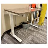 SitOnIt Symmetry Height Adjustable Switchback TL13