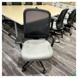 Qty (9) Teknion Projek Synchro Tilt Task Chairs