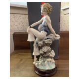 12.5 ' GIUSEPPE ARMANI FLORENCE SABRINA SCULPTURE