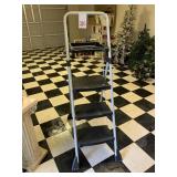 COSCO FOLDING 3-STEP LADDER