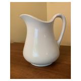 9.5 ' VINTAGE MEAKIN IRONSTONE PITCHER