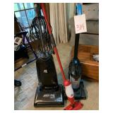 2 USED VACUUM CLEANERS & MOP BASE