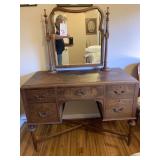 ANTIQUE 5 DRAWER DRESSING TABLE W/ BEVELED MIRROR