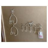 WALL MOUNT IRON PLATE HOLDER & COAT HOOK