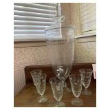 25 ' CRYSTAL BEVERAGE SERVER AND 5 GLASSES