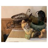 LOT OF DECORATIVE ACCESSORIES - 5 PCS