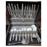 SILVER PLATE COMMUNITY FLATWARE IN WOOD CHEST