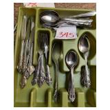 SET OF VINTAGE ONEIDA FLATWARE & MISC STAINLESS