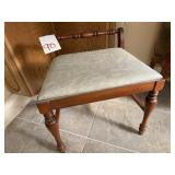 VINTAGE WOOD VANITY BENCH