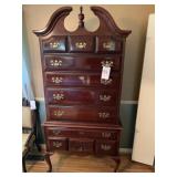 2 PC MAHOGANY DIXIE 11 DRAWER HIGHBOY CHEST - 38