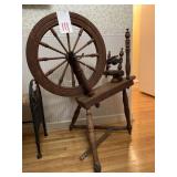 ANTIQUE WOOD SPINNING WHEEL - 38 ' TALL