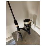 EAGLE CLAW 7070 REEL W/ ZEBCO ROD