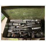 SOCKET SET IN VINTAGE TIN BOX