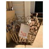 SQUARE IRON PLANTER - 13 X 13 X 13 '